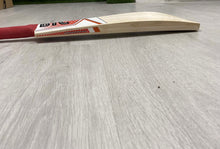 Load image into Gallery viewer, BTC Wales Size 6 Precision Bat 1