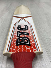 Load image into Gallery viewer, BTC Wales Size 6 Precision Bat 2
