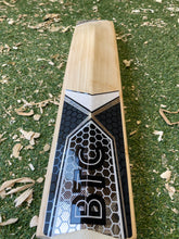 Load image into Gallery viewer, BTC Precision Bat 1