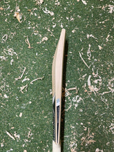 Load image into Gallery viewer, BTC Precision Bat 9