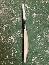 Load image into Gallery viewer, BTC Precision Bat 9