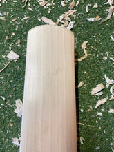 Load image into Gallery viewer, BTC Precision Harrow Bat 2