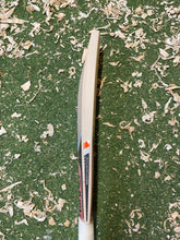 Load image into Gallery viewer, BTC Players Edition Harrow Bat 1