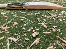 Load image into Gallery viewer, BTC Size 5 Precision Bat 2