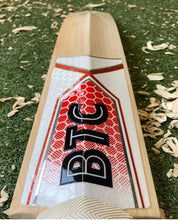 Load image into Gallery viewer, BTC Wales Precision LE Bat 2