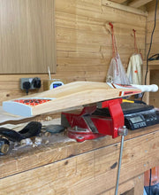 Load image into Gallery viewer, BTC Wales Precision LE Bat 2