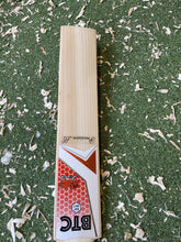 Load image into Gallery viewer, BTC Wales Precision LE Bat 1