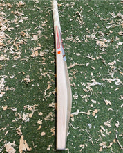 Load image into Gallery viewer, BTC Wales Precision Bat 3
