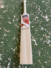 Load image into Gallery viewer, BTC Wales Precision LE Bat 1