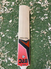 Load image into Gallery viewer, BTC Players Edition Harrow Bat 1