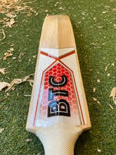Load image into Gallery viewer, BTC Wales Players Edition Bat 3
