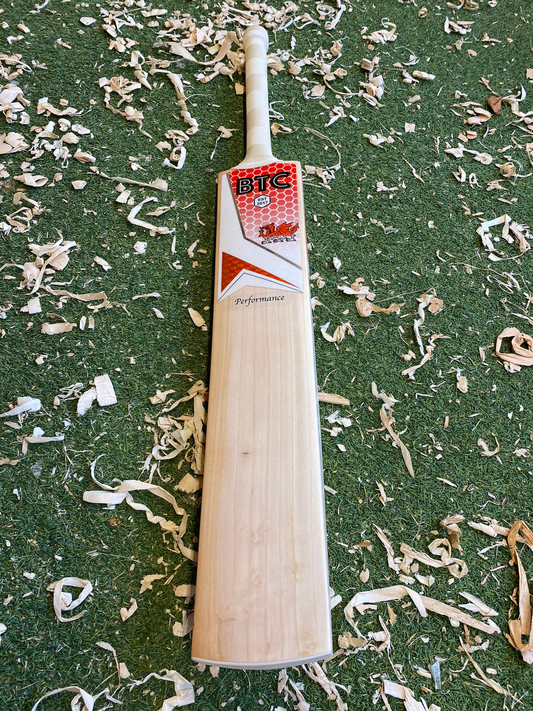 BTC Wales Performance Bat 4