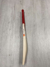 Load image into Gallery viewer, BTC Wales Size 5 Players Edition Bat 1
