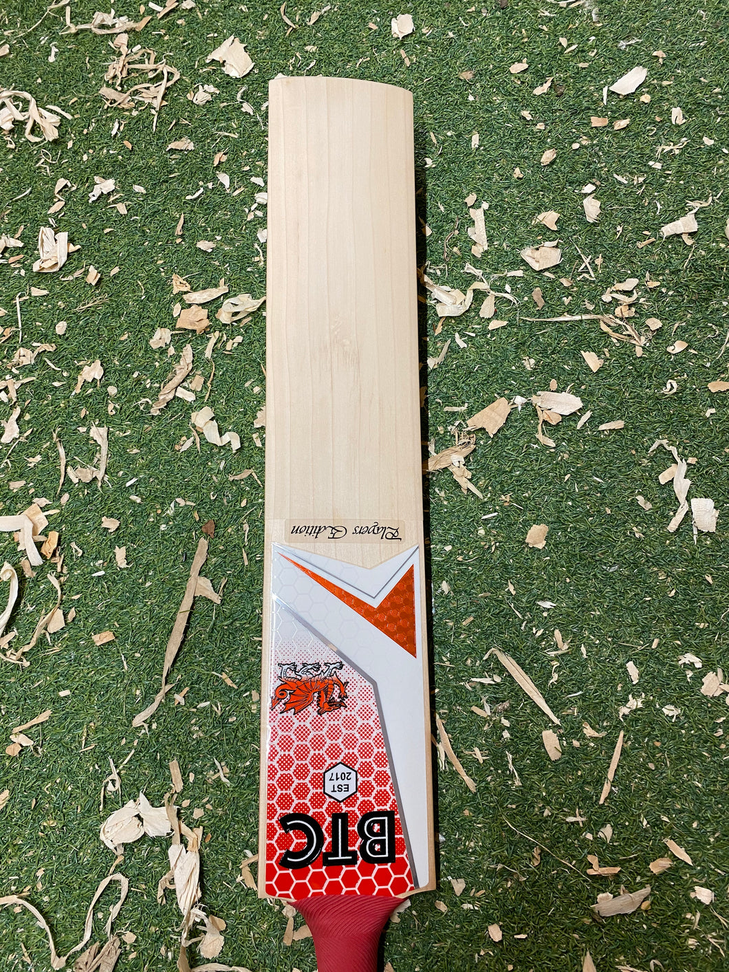 BTC Wales Harrow Players Edition Bat 2