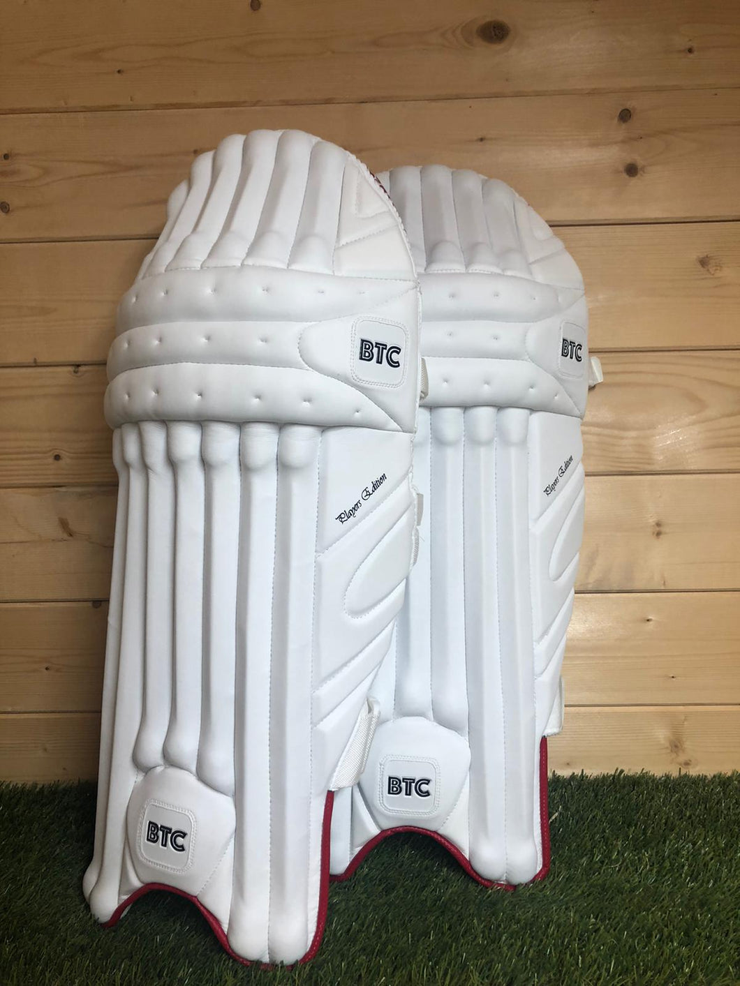 BTC Players Edition Batting Pads