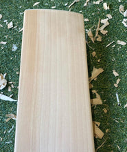 Load image into Gallery viewer, BTC Wales Precision Bat 1
